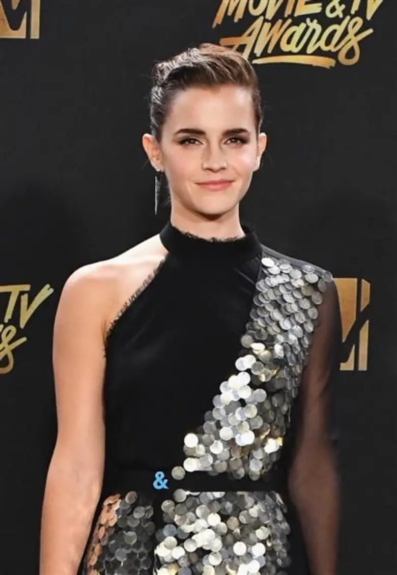 อัพเดทเทรนด์เครื่องเพชรบนพรมแดง ที่เหล่าคนดังทั่วโลกเคยสวมใส่