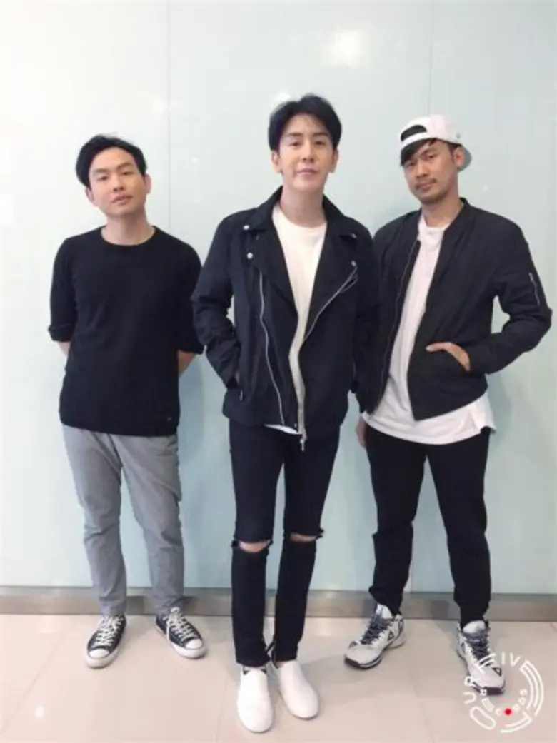 “HOMeRUN” ความแตกต่างทาง “ดนตรี” ที่ลงตัว “ยิ้มทั้งน้ำตา” เรื่องจริงจากชีวิต “ปอ นักร้องนำ”