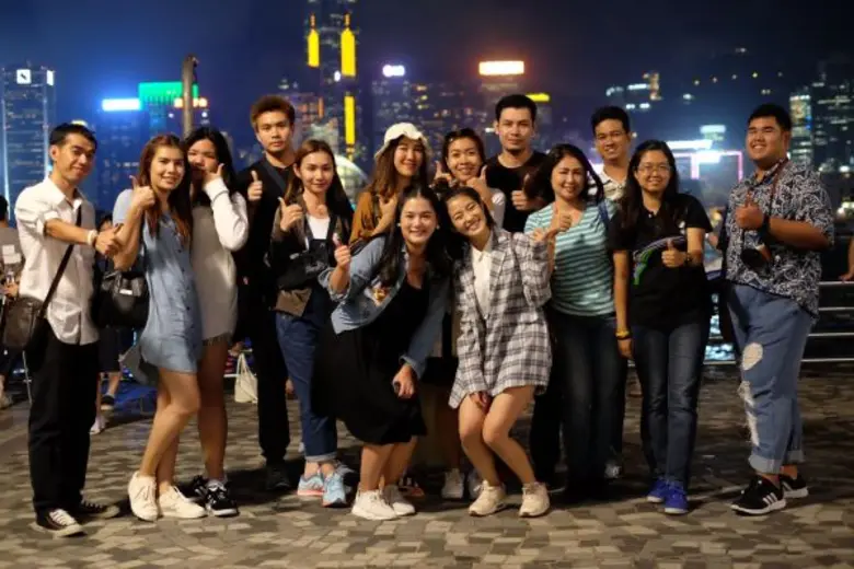 “มิ้นท์-อลิซ” พาเที่ยวฟรี! แบบเอ็กซ์คลูซีฟ  ท่องโลกจินตนาการ “ฮ่องกง ดิสนีย์แลนด์”