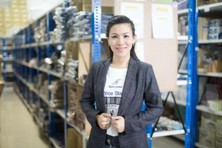 สยาม เอาท์เลต ผู้ให้บริการคลังสินค้าและโล...