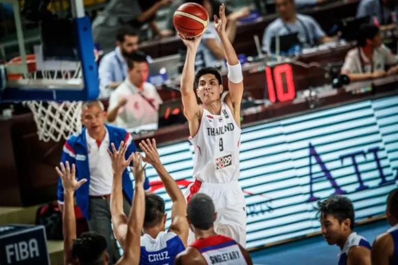 “FIBA ASIA CHAMPIONS CUP 2017” ทีม Chooks To Go Pilipinas (ฟิลิปปินส์) ชนะ ทีมโมโนแวมไพร์ (ไทย)  ด้วยสกอร์ 115 : 102 คะแนน  ณ เมืองเฉินโจว สาธารณรัฐประชาชนจีน