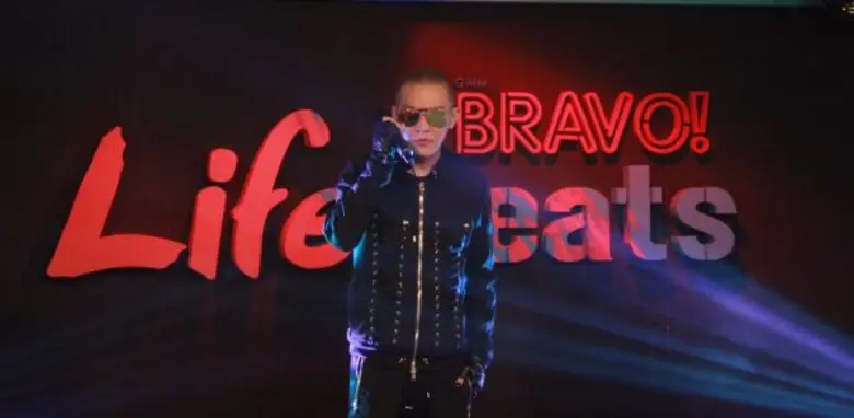 ทีวีไกด์: รายการ “Life.beats (ไลฟ์ บีทส)” “ดัง พันกร” ลั่น!! Don't Care ไม่เชื่อแฟนเพลงเลียนแบบ MV “นารีพิฆาต” กลางรายการ Life.Beats