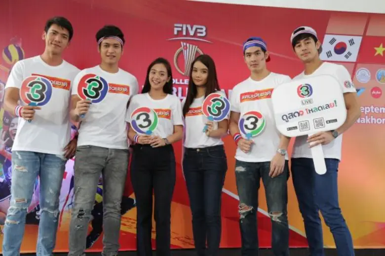 แฟนวอลเลย์บอลกรี๊ดหนักมาก ที่เมื่อวานเอาช...