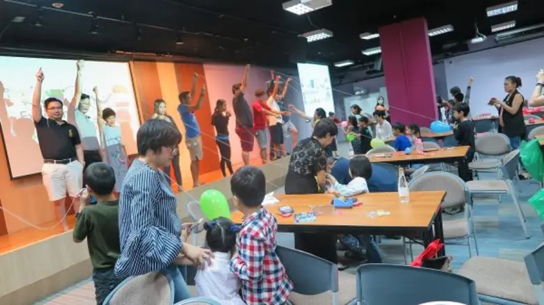 นานมีบุ๊คส์ ชวนครอบครัวหรรษา ไขความลับโลกวิทย์แห่งจักรวาล จัดกิจกรรม Family Fun Sundays ตอน นักวิทย์น้อยตะลุยอวกาศ