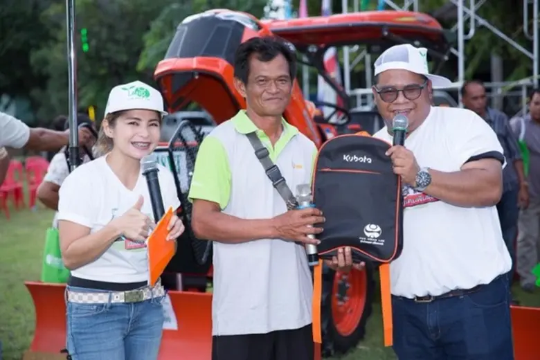 คูโบต้า ฮั้วเฮงหลี แจกทอง “B-Series แข่งขันคนพันธุ์อ้อย”