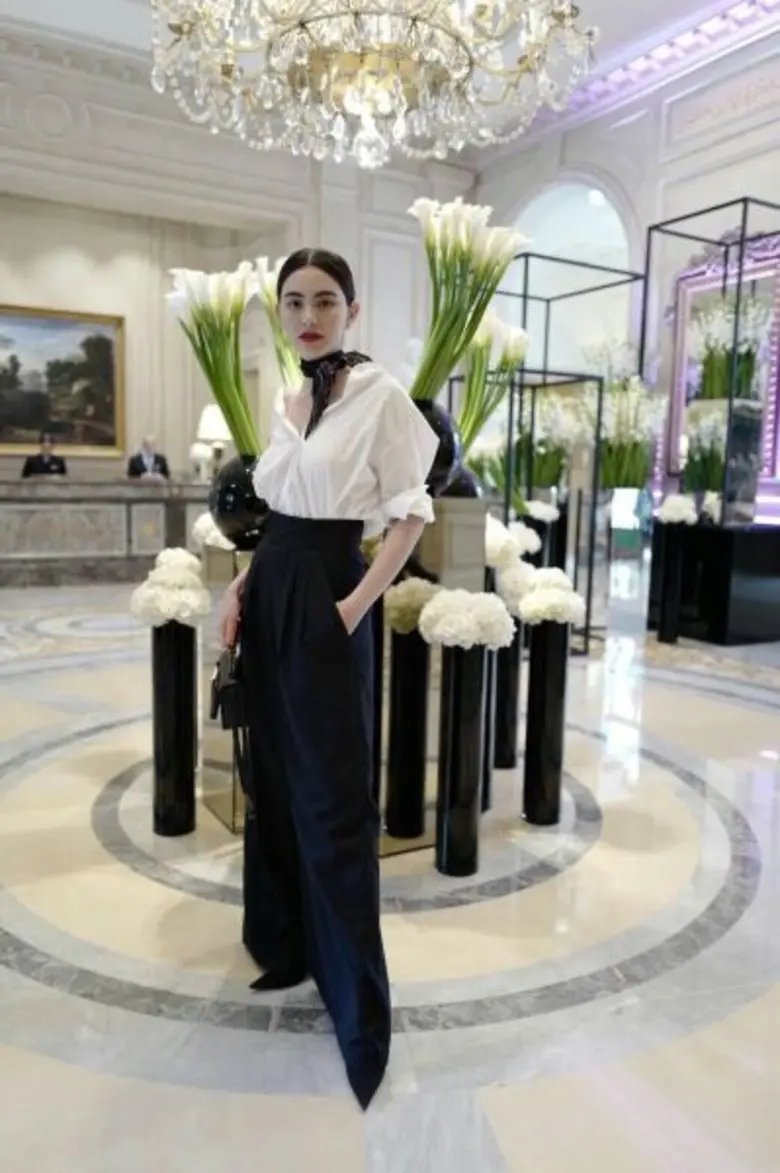 ไทยพีบีเอส พร้อมเหล่าศิลปินชวน คนไทยสานต่อปณิธานความดีชมที่สุดแห่งนิทรรศการ “แสงจากพ่อ สู่ความยั่งยืน” 7-8 ตุลาคมนี้