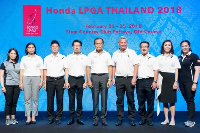 (ในภาพ) นายพิทักษ์ พฤทธิสาริกร (ที่ 5 จาก...