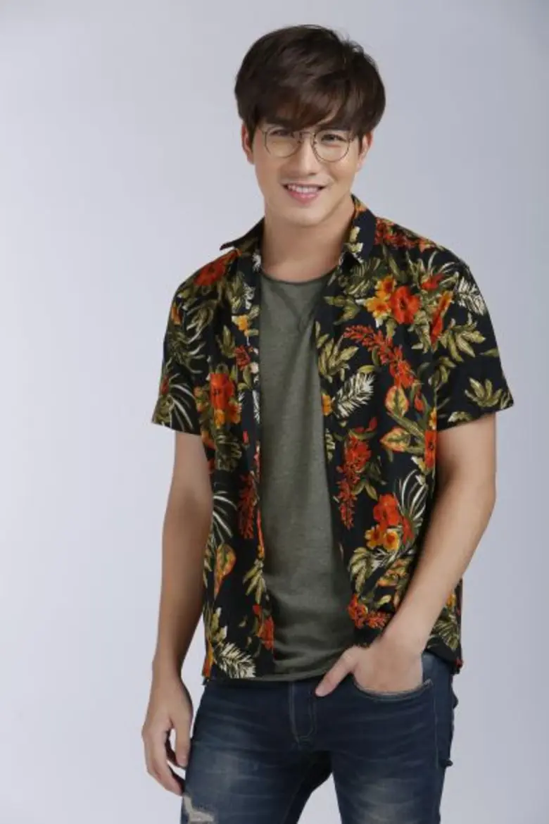 กดไลค์รัวๆ เป็นที่ถูกอกถูกใจทั้งคนเล่นคนด...