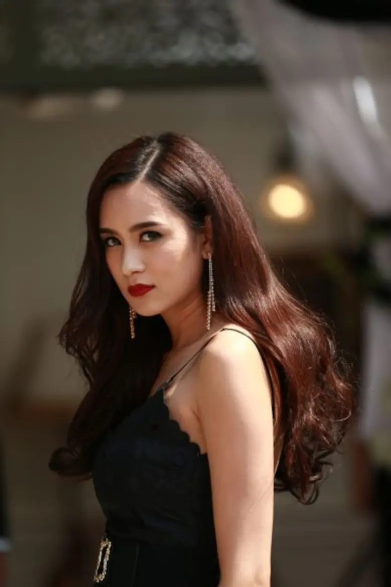 "ละอองดาว" ตอนแรก !!! "เบนซ์" แจ้งเกิด นางร้าย ได้ฉายาใหม่ “ผดาลำไย”