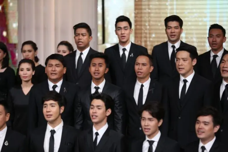 เป็นอีกหนึ่งภาพประวัติศาสตร์ของวงการบันเท...