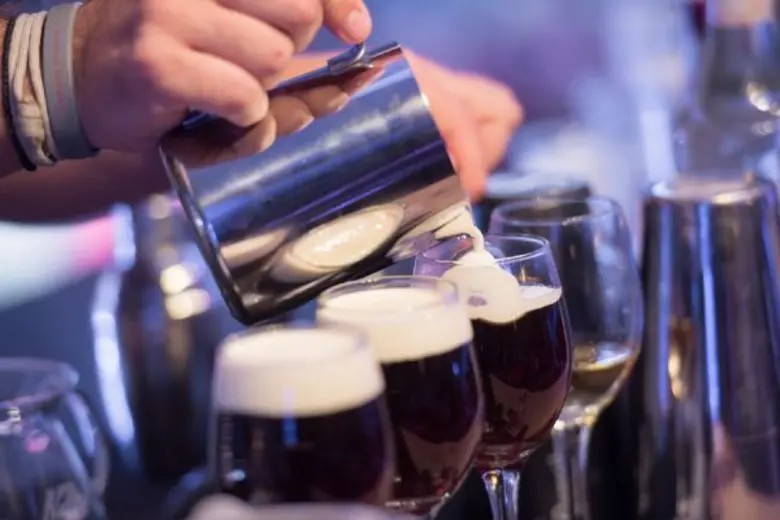 บริษัท พีเบอร์รี่ จำกัด และโรงคั่วกาแฟพาค...