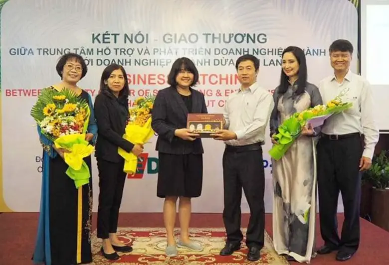 สสว. - สถาบันอาหาร จับคู่ธุรกิจให้คลัสเตอร์มะพร้าวที่เวียดนาม