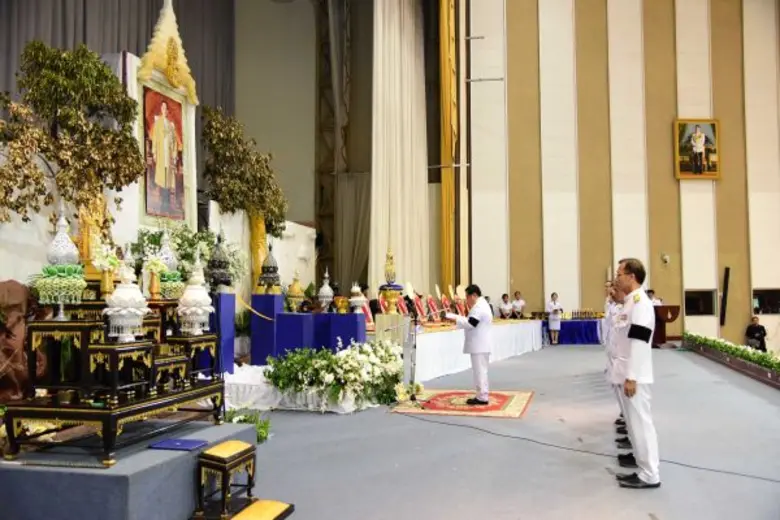 รศ.ดร.ประเสริฐ ปิ่นปฐมรัฐ อธิการบดี มทร.ธ...