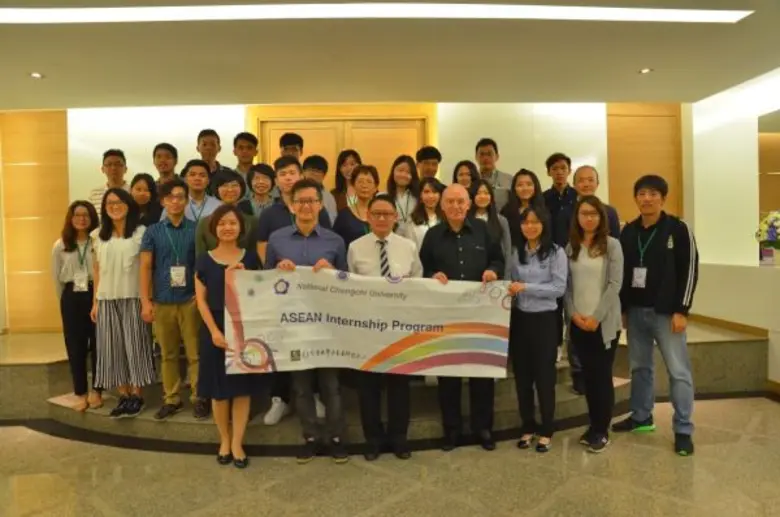 ในโอกาสที่คณาจารย์ บุคลากรและนักศึกษา จาก...