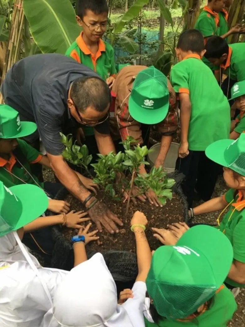 มหาวิทยาลัยเทคโนโลยีพระจอมเกล้าธนบุรี (มจ...