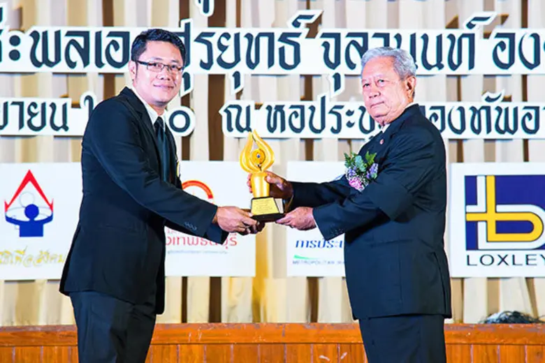 นายมนตรี บุญจรัส ประธานกรรมการชมรมเกษตรปล...