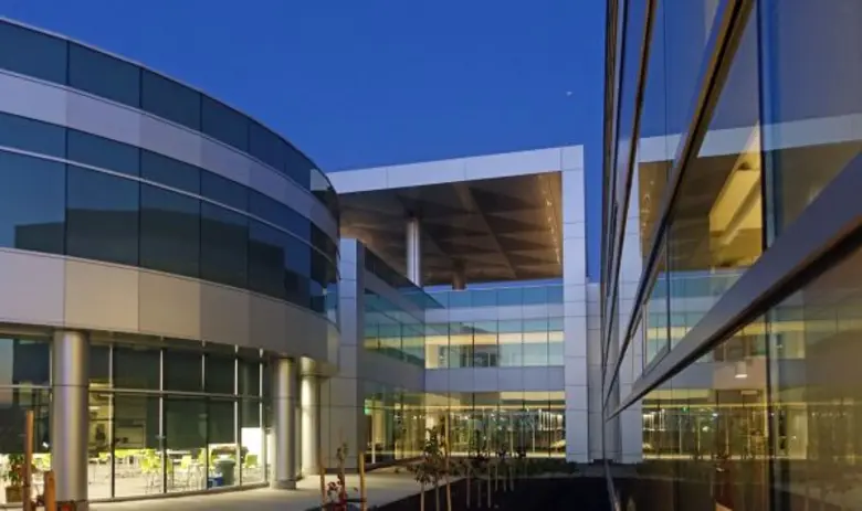 อาคารสำนักงานใหญ่ เดลต้าฯ อเมริกา ประหยัดพลังงานถึง 90 %  ได้รับการยกย่องเป็นอาคารน่าอยู่ โดย CBE