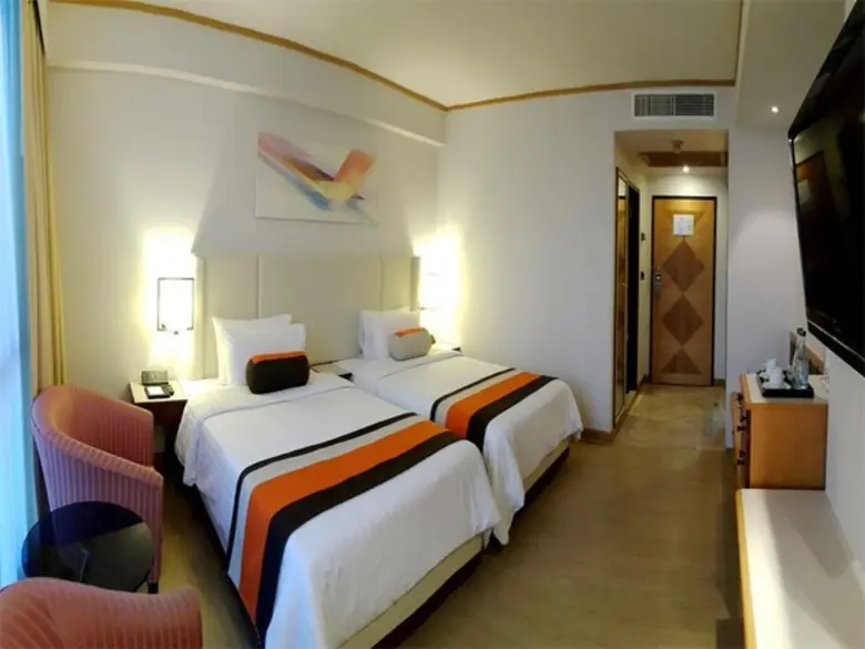 โรงแรม โฟร์วิงส์ สุขุมวิท26 กรุงเทพ ขอมอบ...