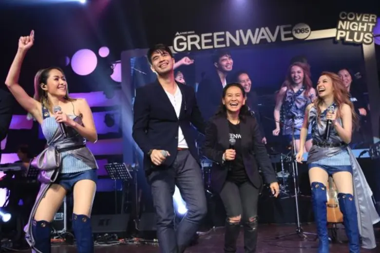 26 ยังแจ๋ว! ว่าน - นิวจิ๋ว ร่วมเบิร์ดเดย์กรีนเวฟ ตอบแทนคนฟังที่รักกันใน COVER NIGHT PLUS: NJ & WAN