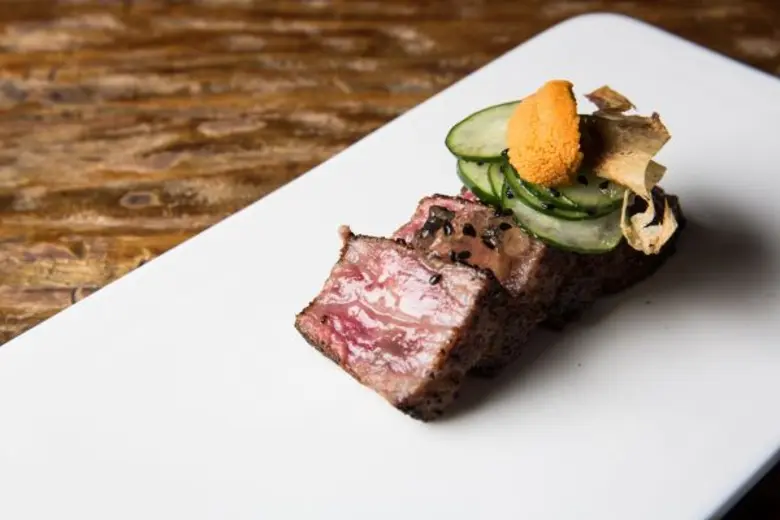 เชฟทิม บัทเลอร์ (Tim Butler) จากห้องอาหาร...