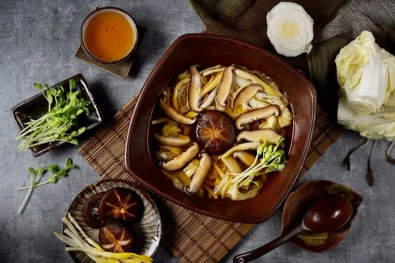 ห้องอาหารเกาหลี คองจู ชั้น 2 โรงแรมปทุมวั...