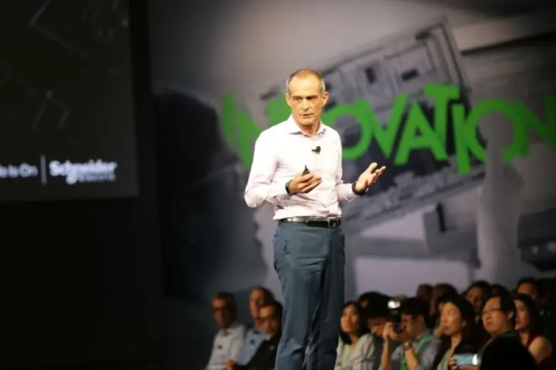 · จากแนวคิดที่ชัดเจนสู่การดำเนินการในการข...