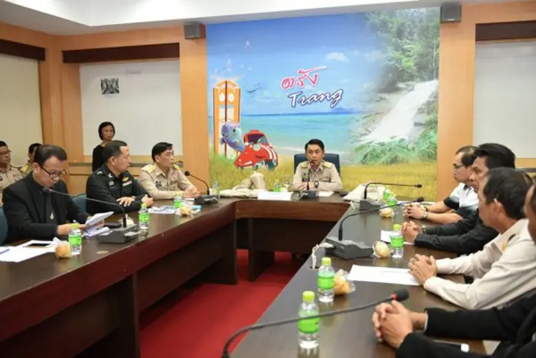 ม.อ.ตรัง พร้อมเครือข่ายศิลปินและนาฏศิลป์ จ.ตรัง จัดชุดการแสดงมหรสพสมโภชแสดงในพระราชพิธีถวายดอกไม้จันทน์