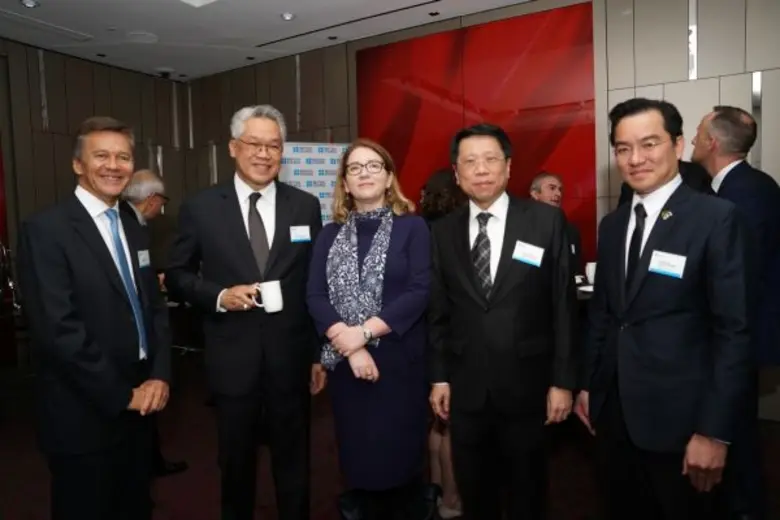 รัฐมนตรีว่าการกระทรวงศึกษาธิการได้ร่วมงาน...