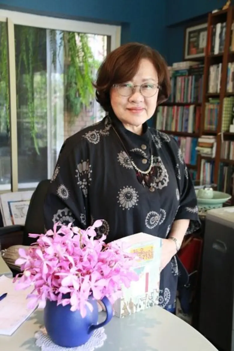 ในโอกาสที่ช่อง 7 สี จะนำละครเรื่อง "ฟ้าให...