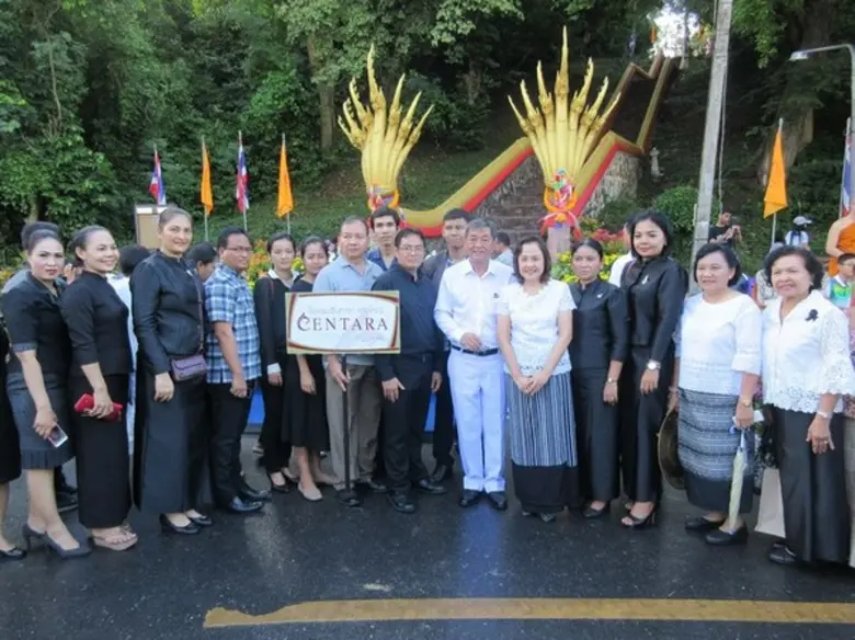 โรงแรมเซ็นทารา หาดใหญ่ ร่วมทำบุญตักบาตรเทโว