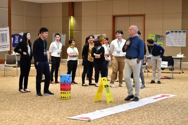 จากความเชื่อมั่นในพลังของเยาวชนคนรุ่นใหม่...