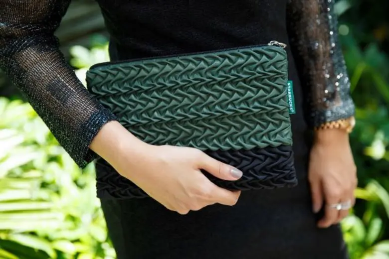 สตาร์บัคส์ ประเทศไทย จับมือ ศูนย์ส่งเสริมศิลปาชีพระหว่างประเทศ (องค์การมหาชน) สนับสนุนผลิตภัณฑ์หัตถศิลป์ไทยจากผู้สร้างสรรค์ท้องถิ่นสู่ลูกค้าทั่วไทย