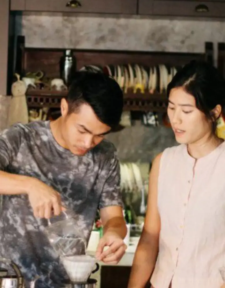 ในวัฒนธรรมไทย อาหารเป็นสิ่งสำคัญในการพบปะ...