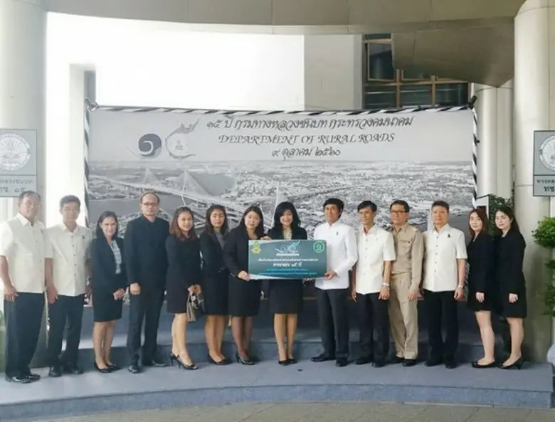 ทีมงานฝ่ายขาย โรงแรมทีเคพาเลซ์ &คอนเวนชั่...