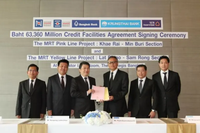 เมื่อเวลา 11.30 น. วันอังคารที่ 10 ตุลาคม...