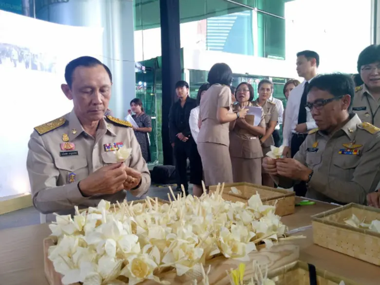 ก.พลังงาน ร่วมถวายความอาลัยแด่ พระบาทสมเด็จพระปรมินทรมหาภูมิพลอดุลยเดช จัดนิทรรศการ “ภูมิพลังแห่งแผ่นดิน นวมินทร์กลางใจไทยนิรันดร์”