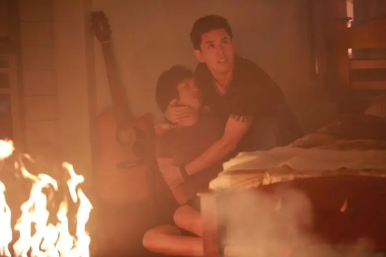 อั๋น-ชยพล ฮีโร่ขี่ม้าขาว ช่วย ฟิล์ม ฉัตรดาว กลางกองเพลิงในละคร “ลูกหลง”