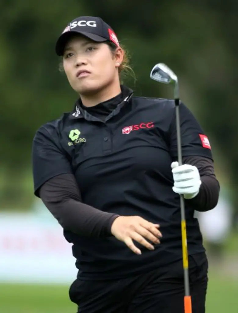 "โปรเม" เอรียา จุฑานุกาล และ "โปรแหวน" พร...