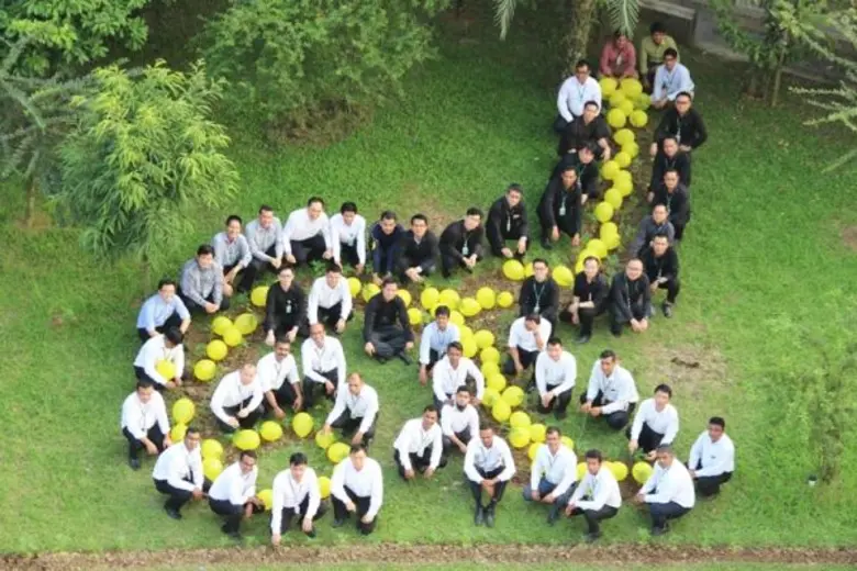 เครือซีพี-ซีพีเอฟร้อยดวงใจปลูกดาวเรืองให้บานสะพรั่ง ถวายพระราชกุศลแด่ในหลวงรัชกาลที่ 9