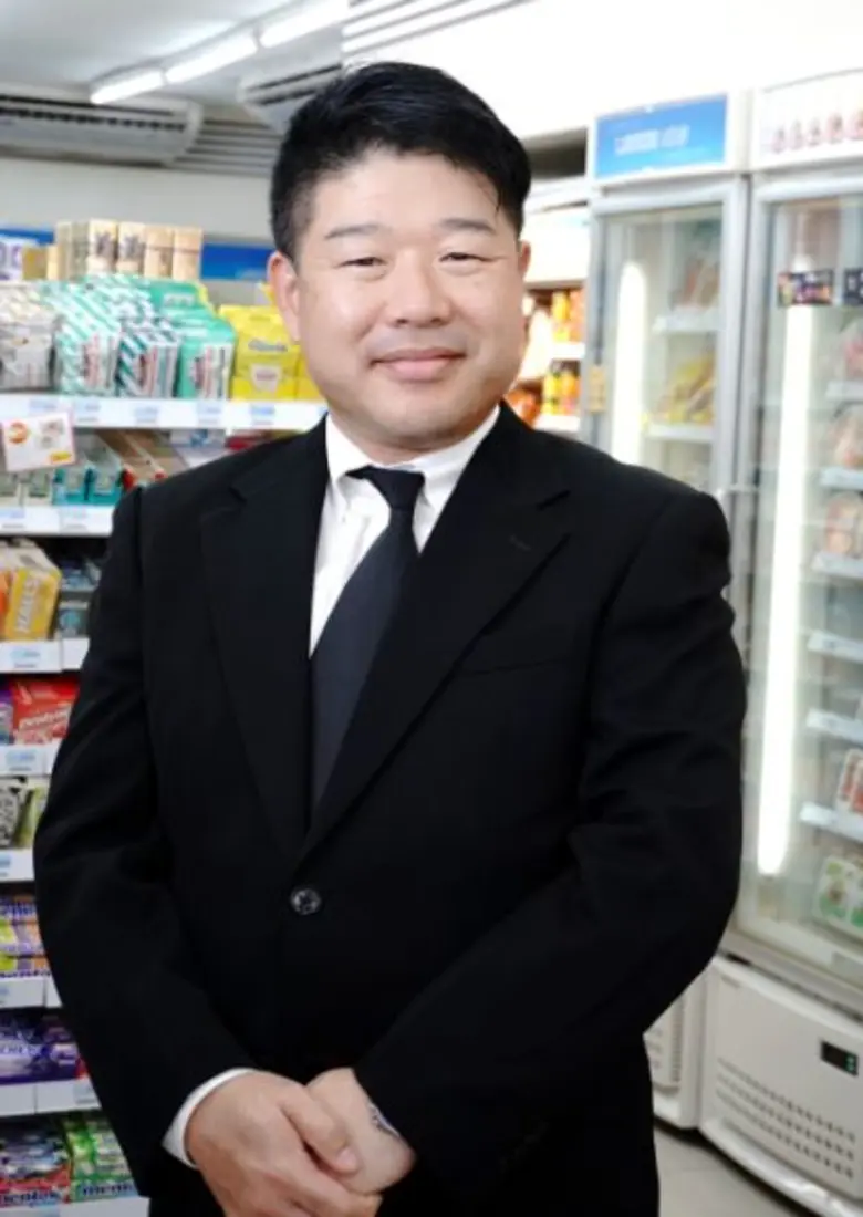 บริษัท สห ลอว์สัน จำกัด ผู้พัฒนาร้านสะดวก...