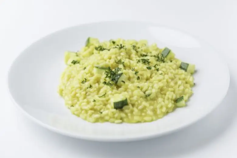 ห้องอาหารแคลิฟอร์เนีย สเต็ก โรงแรมแคนทารี...