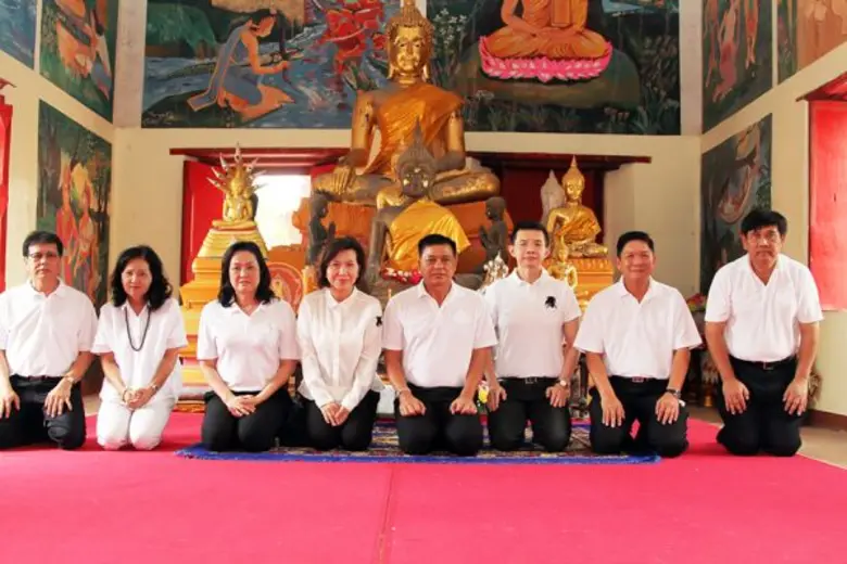 พลโท สุรไกร จัตุมาศ ประธานกรรมการอำนวยการ...