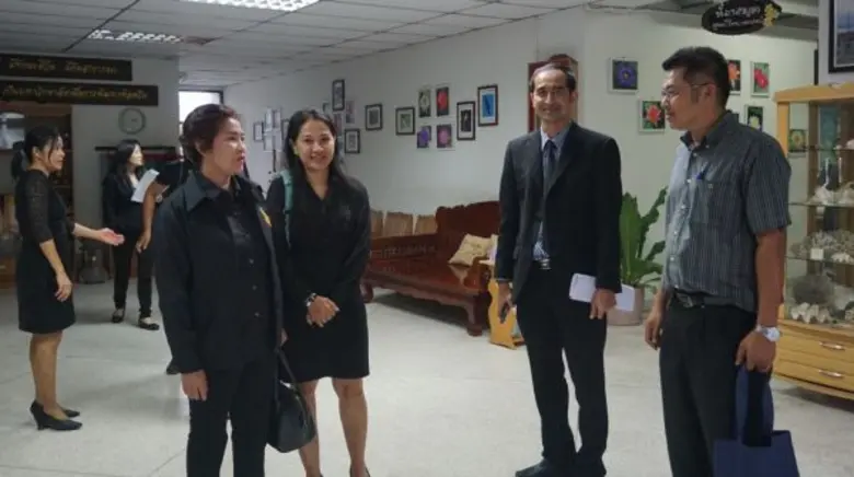 มรภ.สงขลา เปิดบ้านต้อนรับกรมวิทยาศาสตร์บริการ เยี่ยมชมห้องทดสอบผลิตภัณฑ์อาหาร เตรียมบูรณาการความร่วมมือเป็นเครือข่ายเพิ่มศักยภาพผู้ประกอบการวิสาหกิจชุมชน