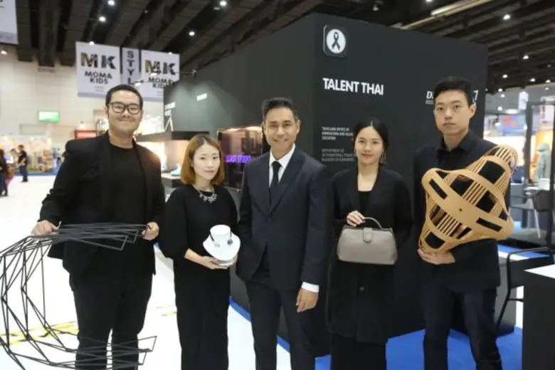 ​Talent Thai & Designers' Room 2017 โดย ก...