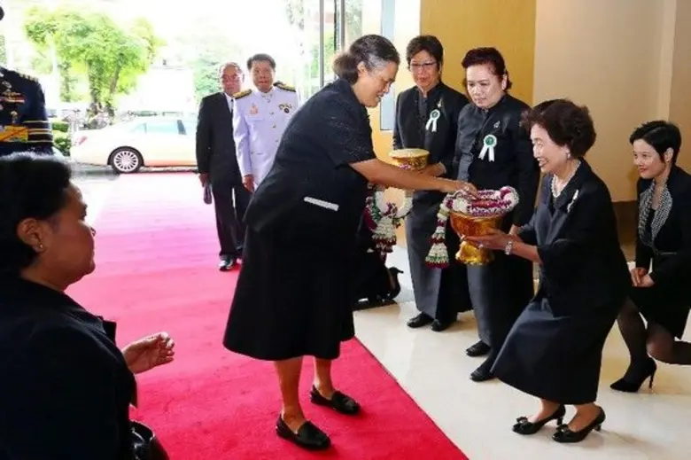 สมเด็จพระเทพรัตนราชสุดาฯ สยามบรมราชกุมารี...