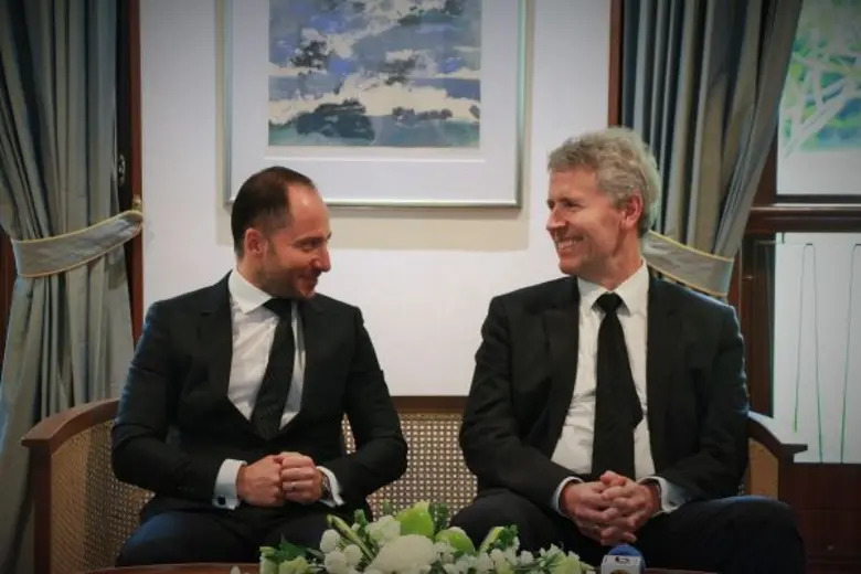 เมื่อเร็ว ๆ นี้ นายอุฟเฟ่อ โวล์ฟเฮชเชล เอ...