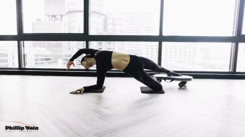 ฟิลิป เวน เปิดตัวโปรแกรม “Ortho Dynamic” เพื่อหุ่นสวยเฟิร์มกระชับ บำบัดปัญหากระดูกโดยไม่ต้องผ่าตัด