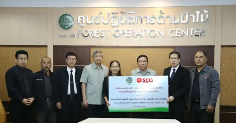 มหาศาล ธีรวรุตม์ (ที่ 2 จากขวา) กรรมการผู...