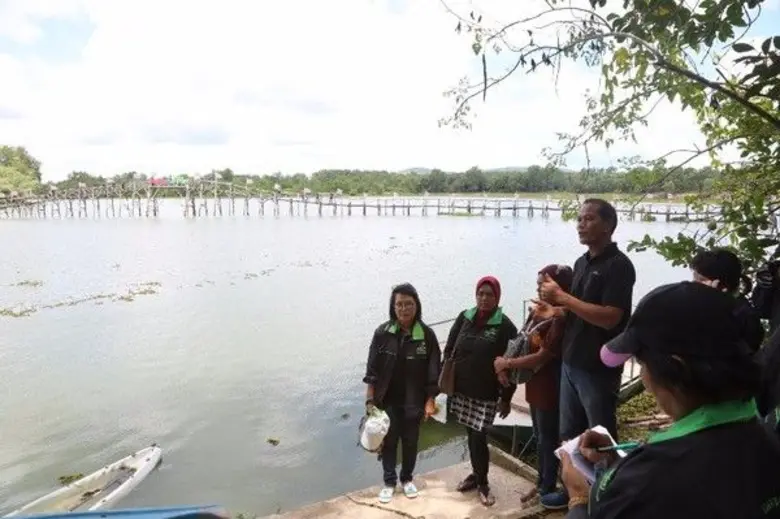 ผู้นำป่าชุมชน น้อมนำศาสตร์พระราชา บริหารจัดการน้ำแก้ปัญหาอุทกภัย ราชบุรีโฮลดิ้ง- กรมป่าไม้ ร่วมขับเคลื่อนเครือข่ายคนรักษ์ป่าปีที่ 10