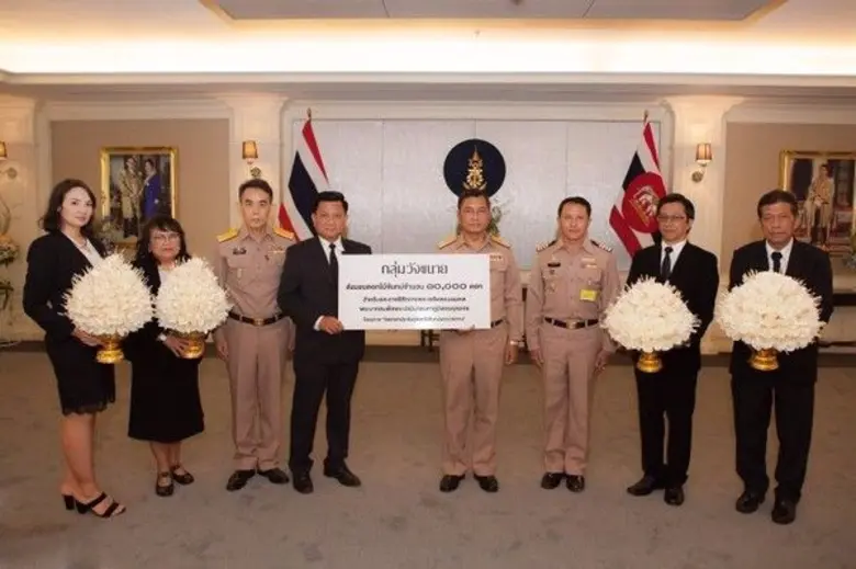 พลเรือเอกนริส ประทุมสุวรรณ ผู้บัญชาการทหา...